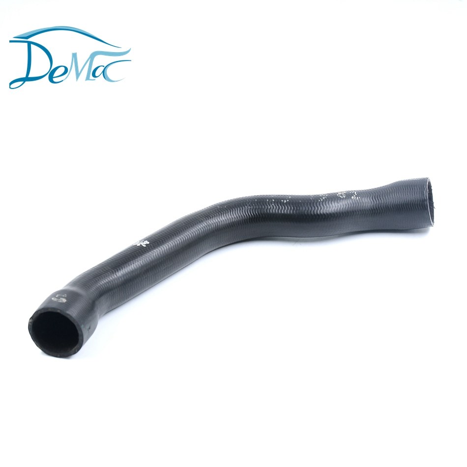 Benz Rubber Radiator Hose 2105011582