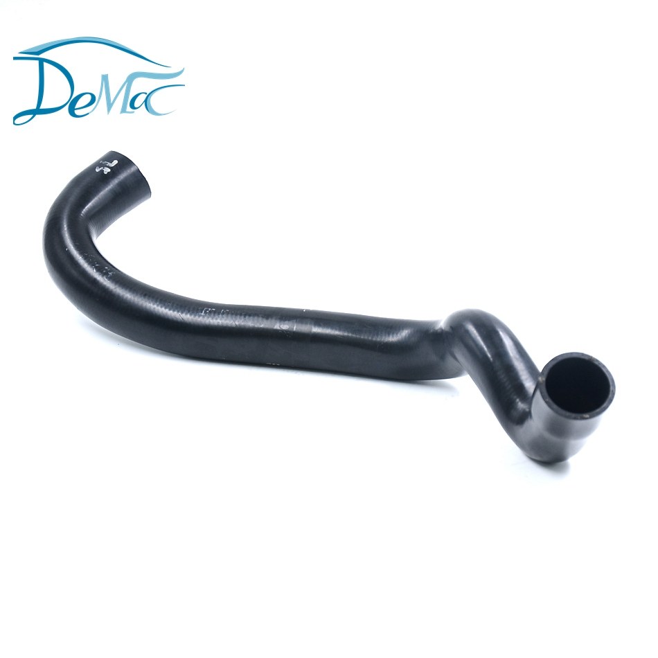 Benz Rubber Radiator Hose 2105011682