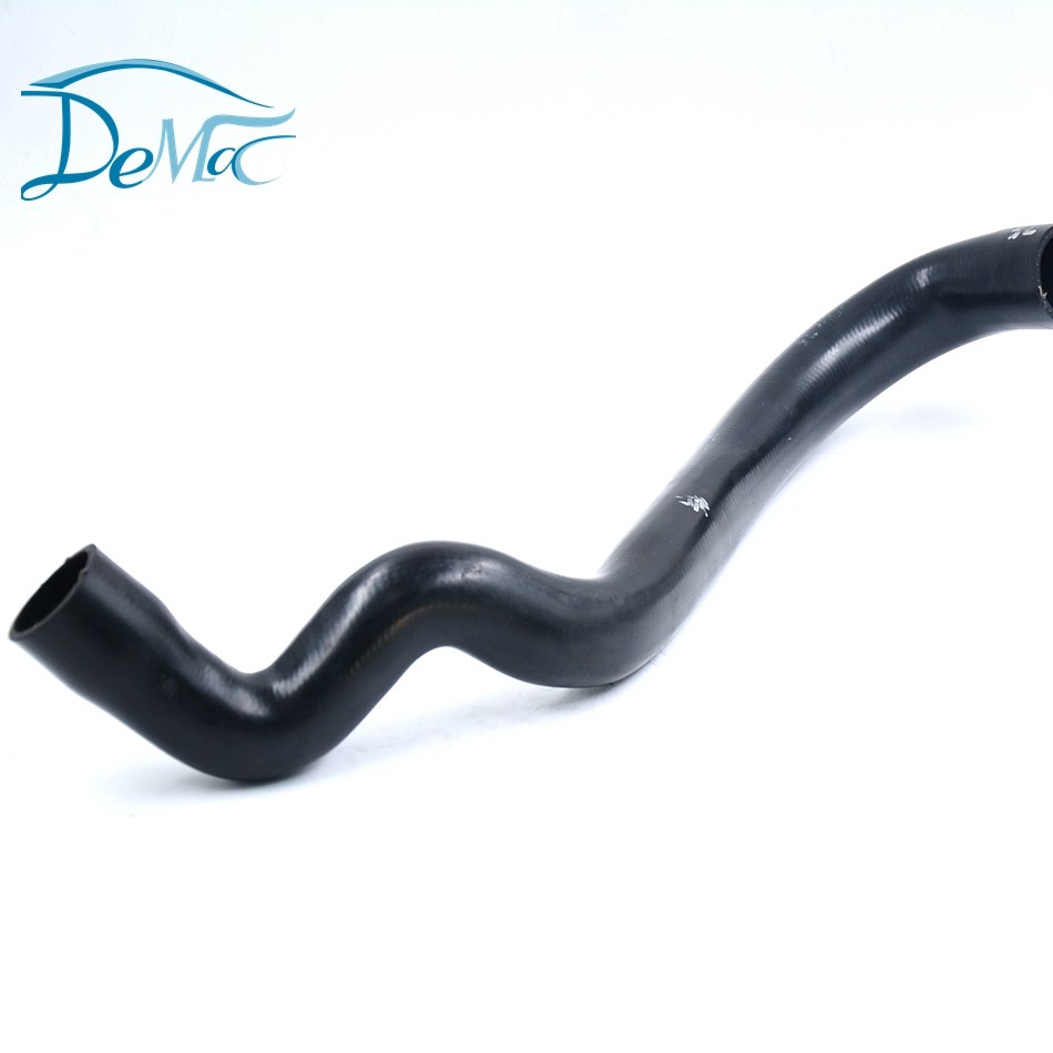 Benz Rubber Radiator Hose 2105011682