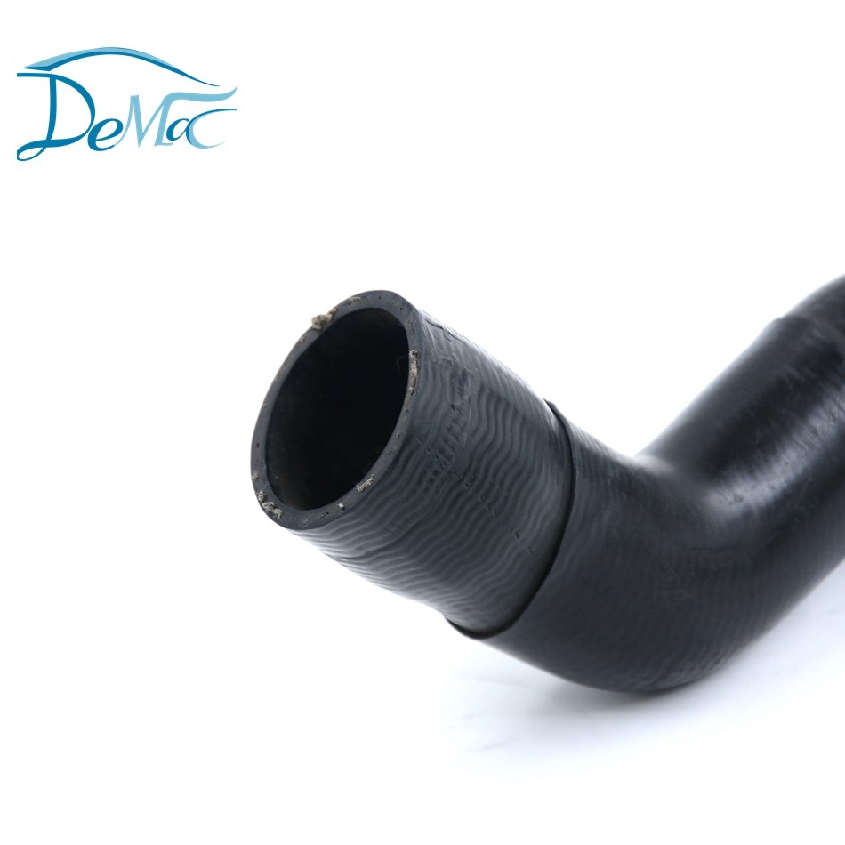 Benz Rubber Radiator Hose 2105013282