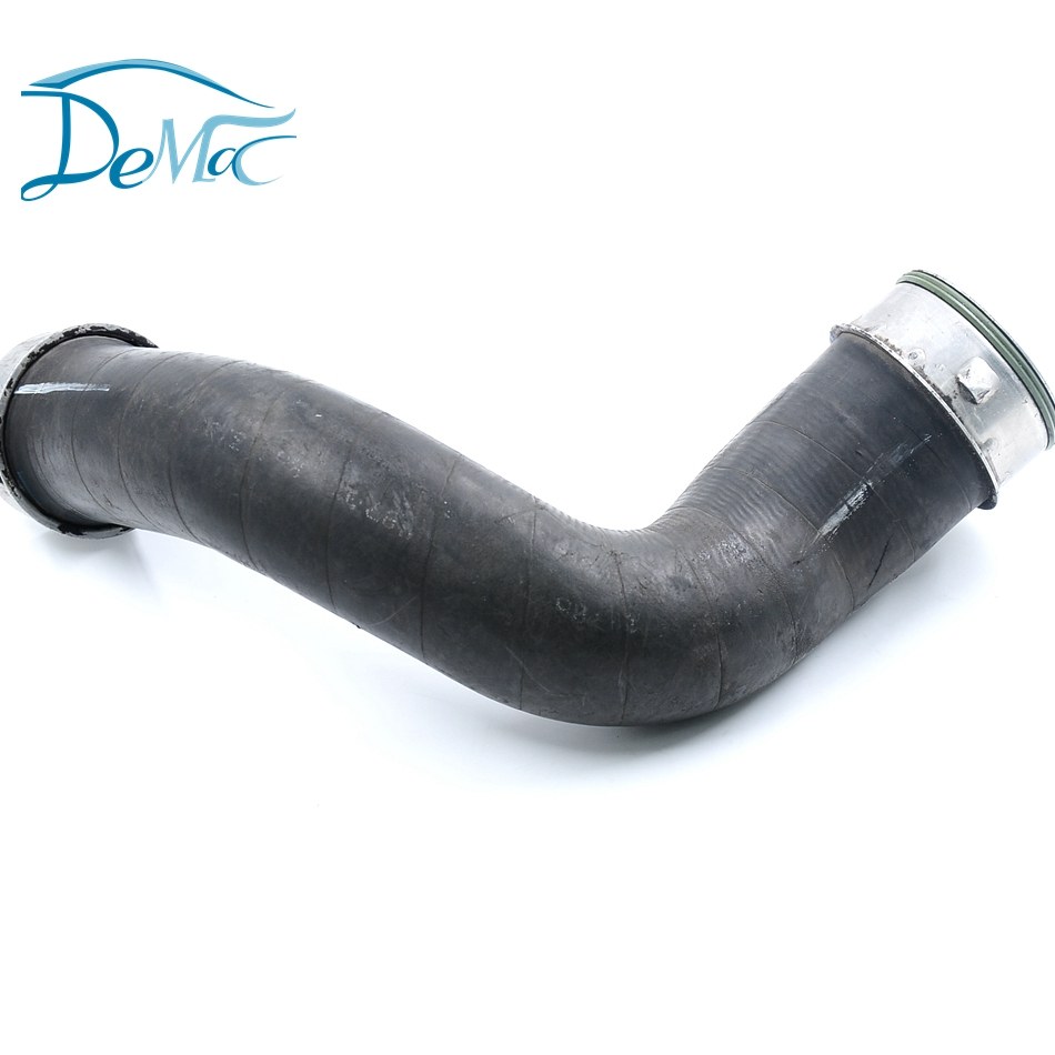 VW Turbo Radiator Rubber Hose 7H0145709D